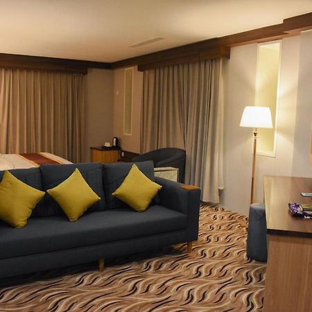 Florida Inn Hotel Nadżran Zewnętrze zdjęcie