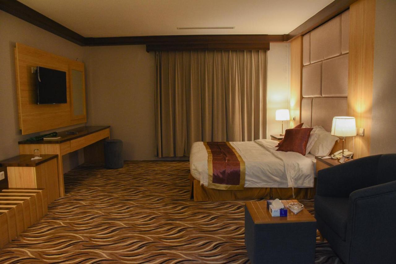 Florida Inn Hotel Nadżran Zewnętrze zdjęcie
