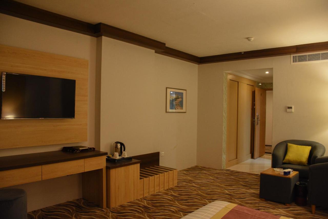 Florida Inn Hotel Nadżran Zewnętrze zdjęcie