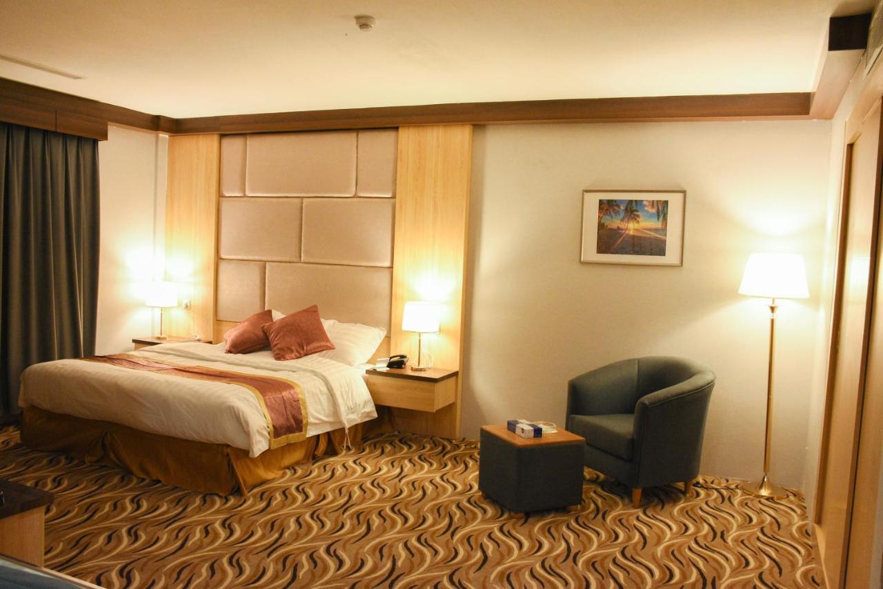 Florida Inn Hotel Nadżran Zewnętrze zdjęcie