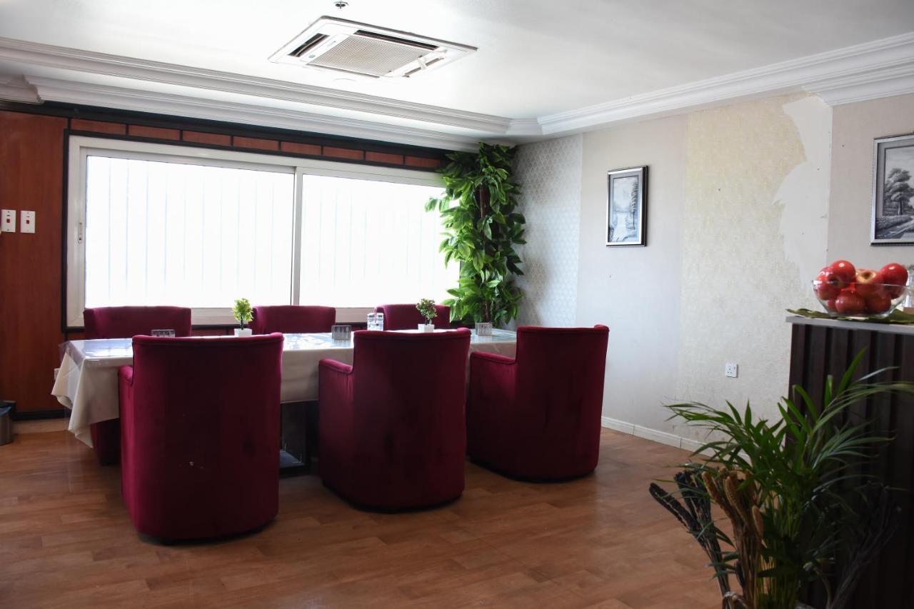 Florida Inn Hotel Nadżran Zewnętrze zdjęcie